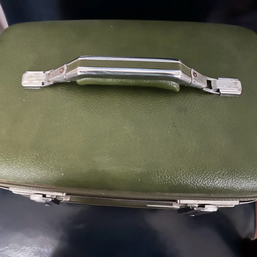 American Tourister Green Tourister Vintage Suitcase